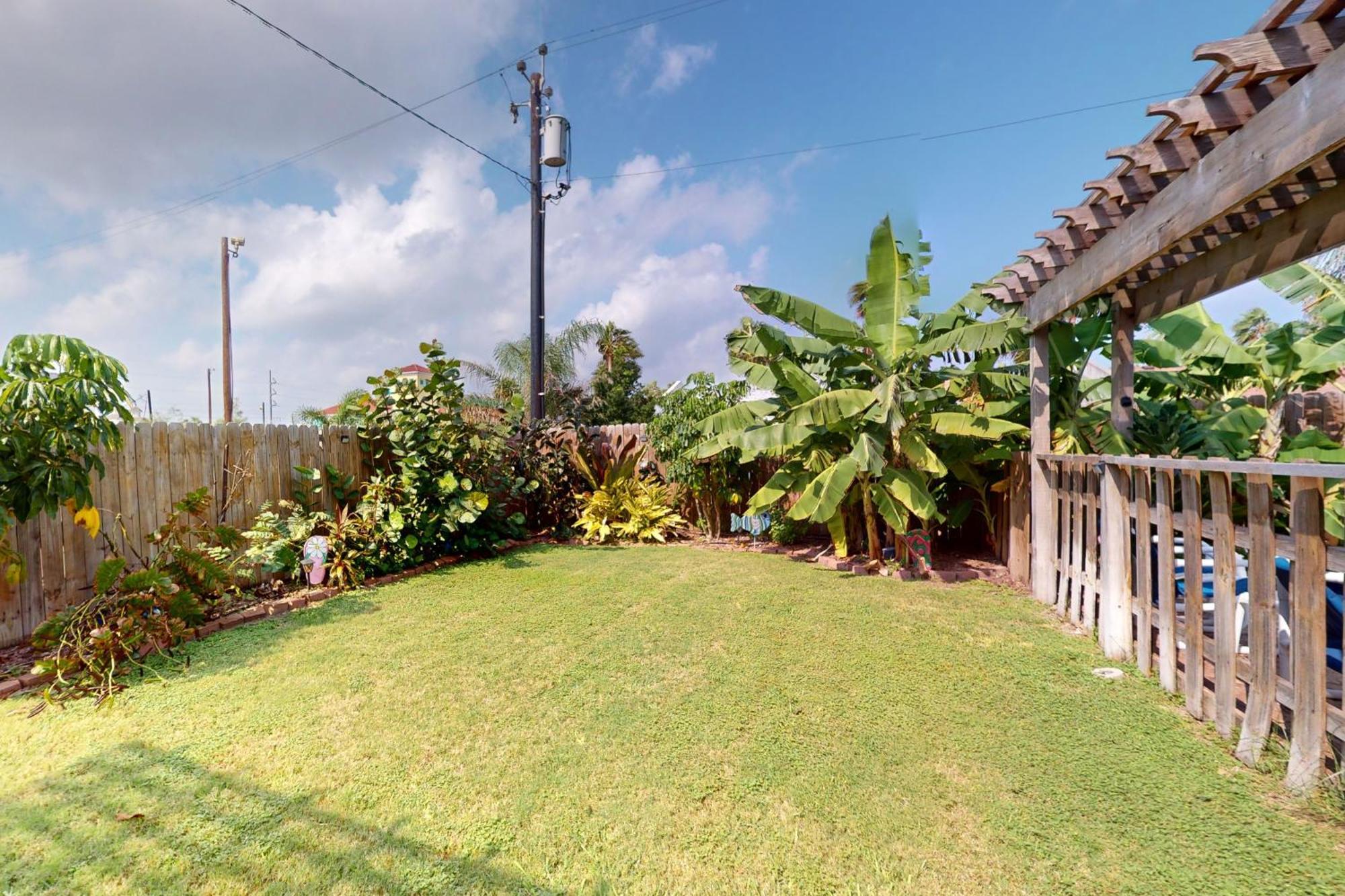 Butterfly Vine Escape Villa South Padre Island Exterior photo